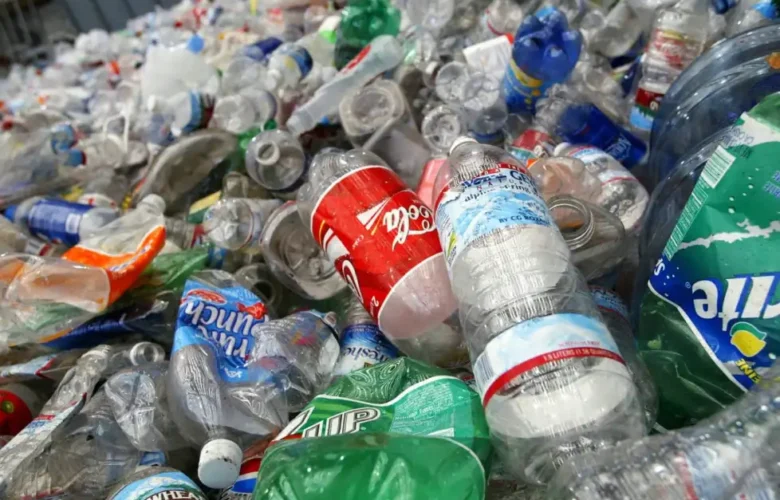 Keuntungan Bisnis Sampah Botol Plastik