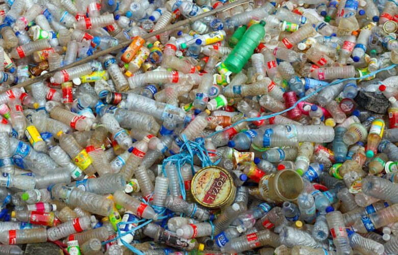 Cara Bersihkan Plastik Sebelum Cacah