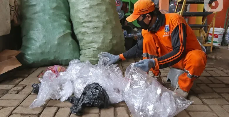 pencacah botol plastik skala kecil