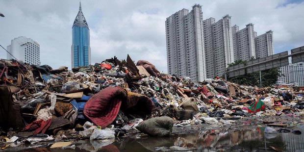 mesin pencacah plastik untuk mengurangi limbah industri
