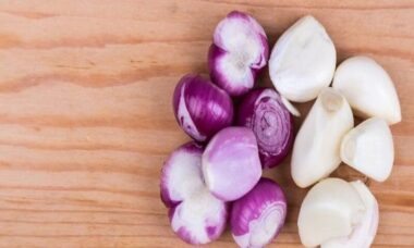 cara usaha kupas bawang cepat