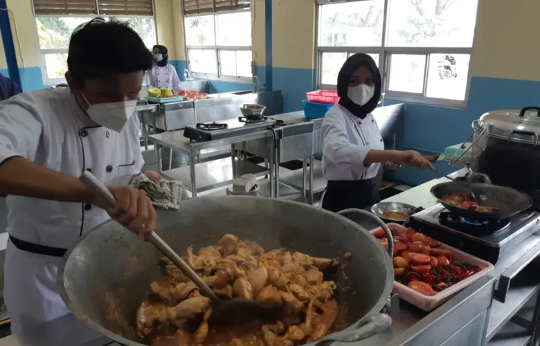 pembuatan modul edukasi dapur sehat