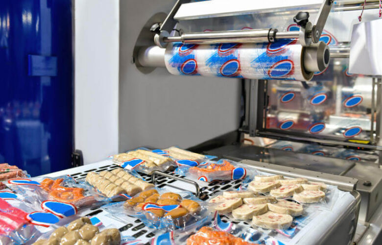 Sealer Di Lini Produksi Makanan
