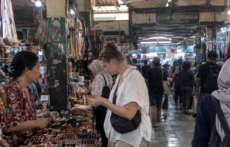 Yogyakarta safe belongings tips